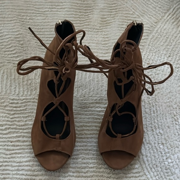 ALDO Faux suede lace up‎ open peek toe brown stiletto heels sandals sz 8 - Picture 2 of 11